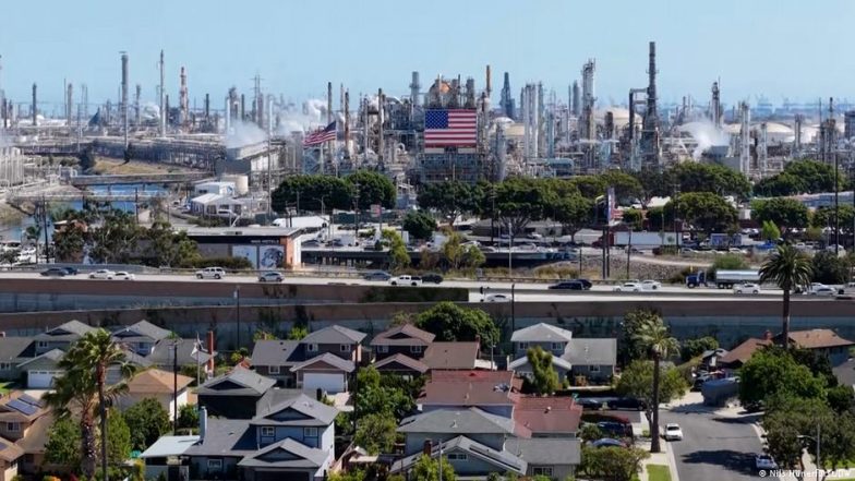 Living in the Shadow of LA's Hidden Oil Wells