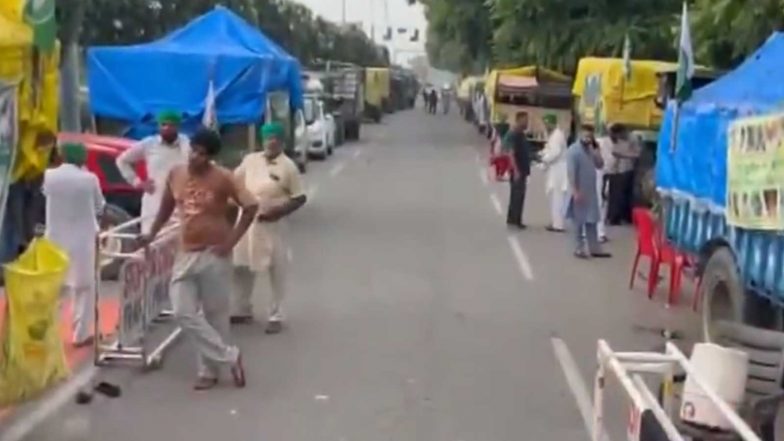 India News | Farmers Intensify Agitation at Chandigarh Border; Demand Special Assembly Session on Water Rights, Legal MSP for 22 Crops