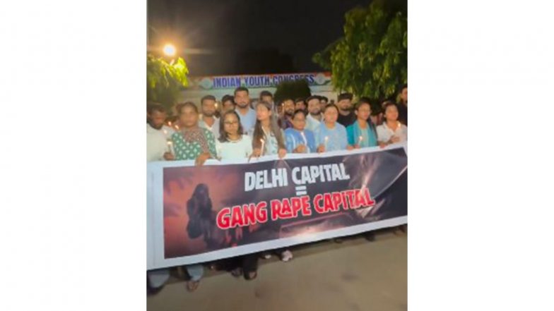 India News | NSUI Holds Candle March in Delhi over Gang Rape of 16-year-old Girl on Sleeper Bus at Kashmere Gate