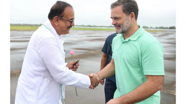 India News | Maharashtra: Rahul Gandhi Arrives in Nashik to Attend Congress' Sangathan Srijan Abhiyan
