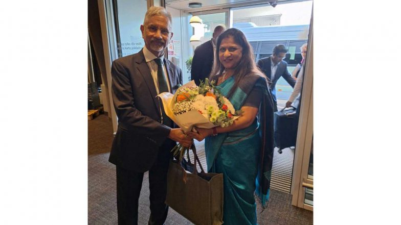 World News | EAM Jaishankar Arrives in Poland