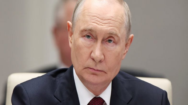 World News | Despite Western Pressure, Putin Vows More Strikes on Ukraine, Support for Iran: Report