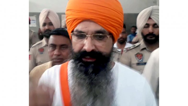 India News | Punjab and Haryana HC Directs Balwant Singh Rajoana to Undergo Eye Surgery at PGIMER Chandigarh