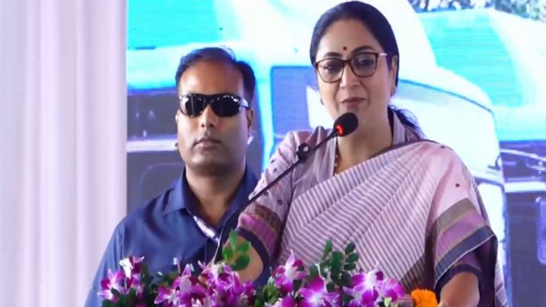 India News | Delhi CM Rekha Gupta Launches 50 EV Buses, Announces 'Oxygen Park' on Reclaimed Landfill Site
