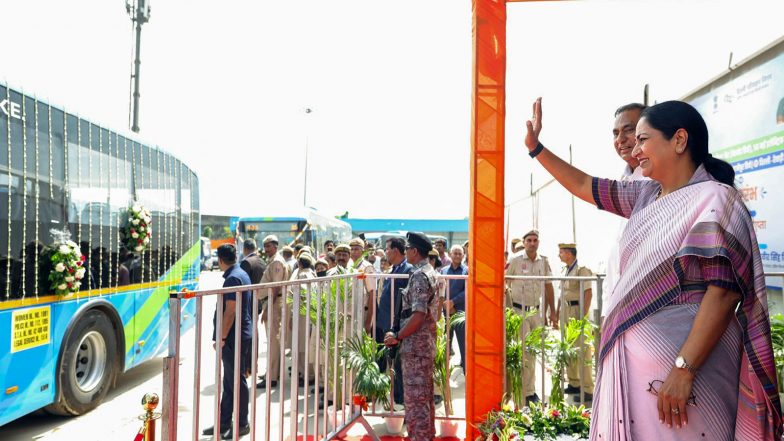 India News | Delhi Adds 50 Electric Buses, Launches E-bus Service to Rewari: CM Rekha Gupta