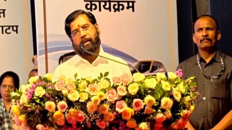 India News | Eknath Shinde Launches Welfare Board for Auto-taxi Drivers; Honours Transport Workers, Highlights Post-COVID Welfare Initiatives