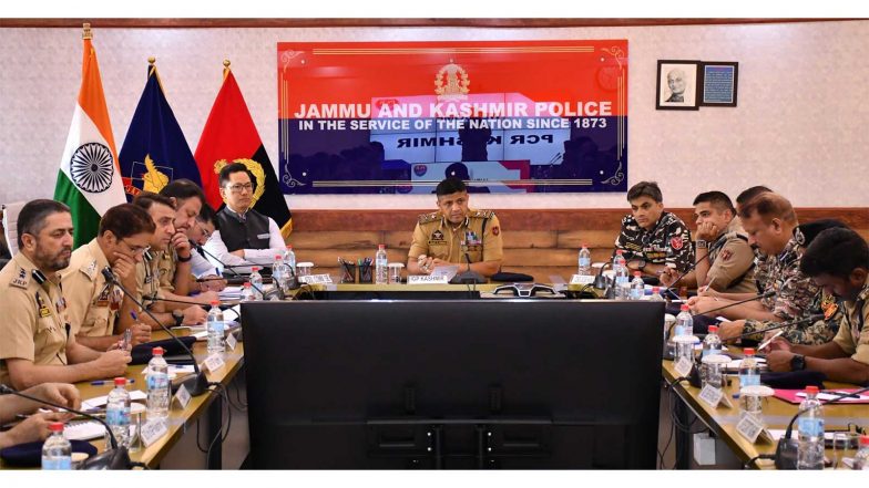 India News | IGP Kashmir Reviews Security Preparedness For International Film Festival