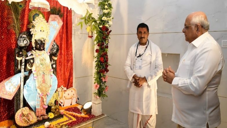 India News | Gujarat CM Patel Participates in Krishna Janmotsav Celebrations at 250-year-old Ranchhodraiji Temple