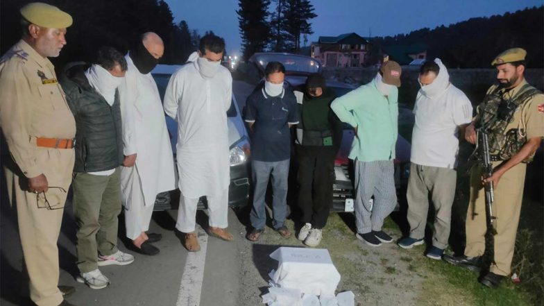India News | J-K: Shopian Police Apprehend 7 Persons for Suspicious ‘Trath Gola’ Transaction; Rs 5 Lakh Cash Recovered