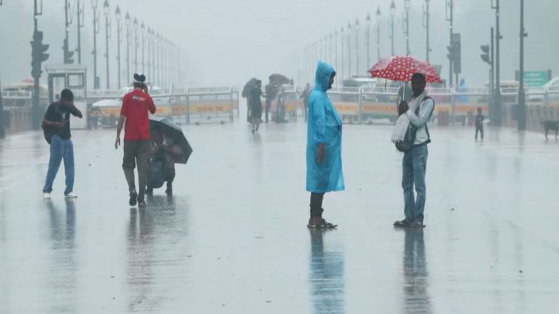 India News | Delhi: Rain Lashes Parts of City, IMD Forecasts Heavy Rain  