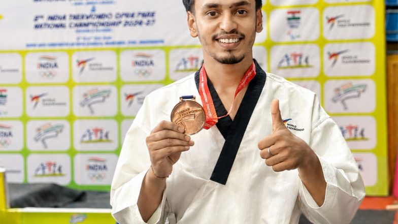 Sports News | Bihar CM Announces Rs 2 Lakh Aid Each for Taekwondo Players Bhawani, Riya