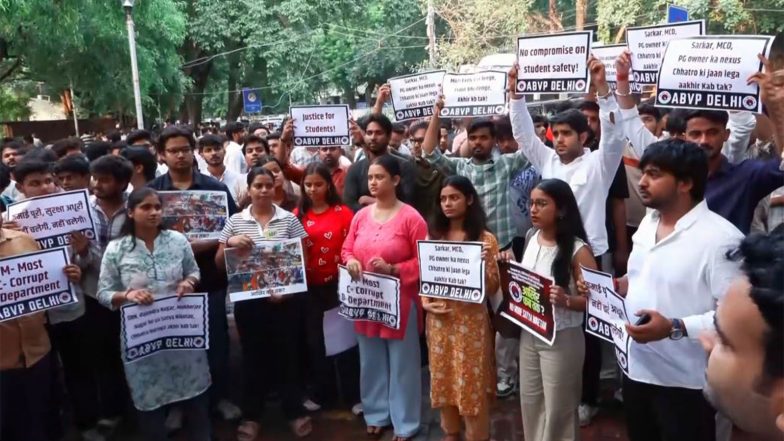 India News | ABVP Stages Protest at Delhi University over Satya Niketan Building Collapse