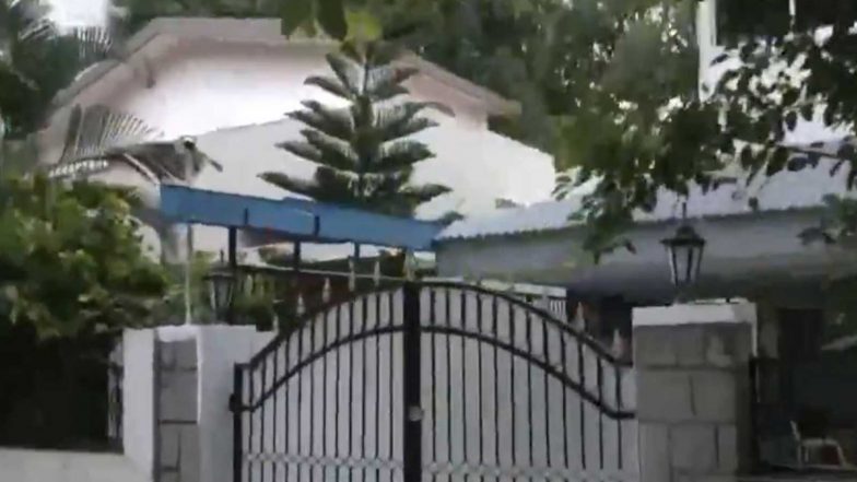 India News | ED Searches Conducted at Karnataka Minister Satish Jarkiholi and His Daughter's Residences, Probe on Alleged Money Laundering