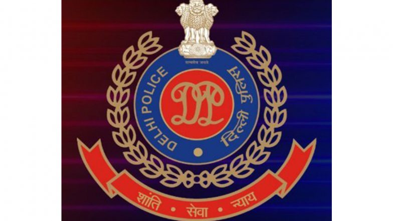 India News | Absconding for 11 Yrs, Delhi Crime Branch Arrests Parole Jumper Wanted in Rs 50 Lakh Gunpoint Robbery