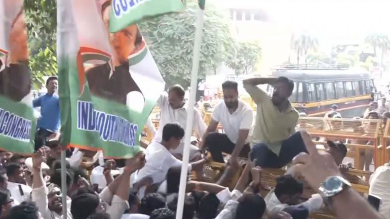 India News | Youth Congress Organises ‘Samvidhan Samman Yatra’ Against Manusmriti in Nagpur