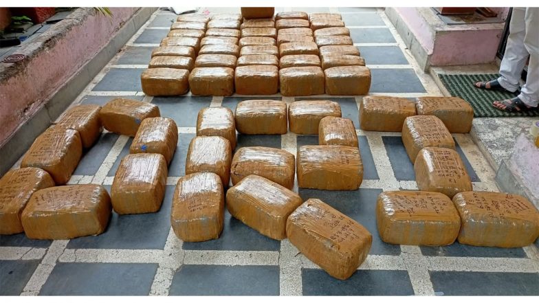 India News | Chhattisgarh: DRI Arrests 4 Drug Traffickers, Seizes 375.95 Kg Ganja, 2 Trucks