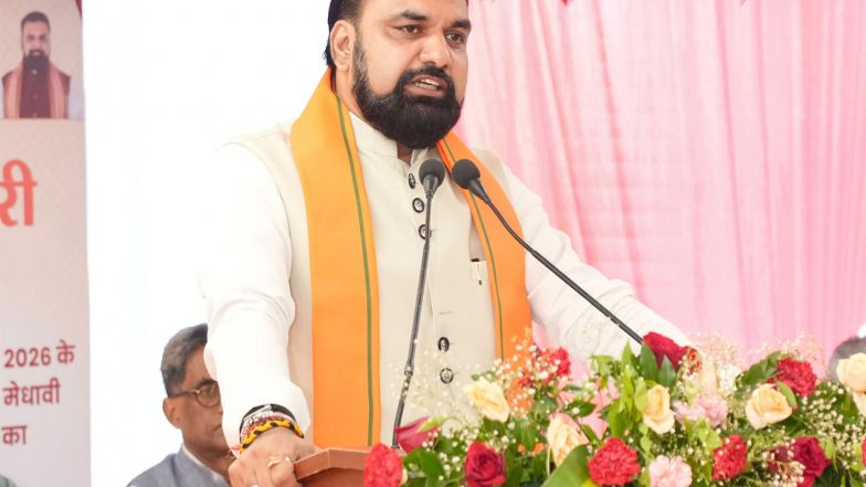 India News | Bihar CM Samrat Choudhary Felicitates 168 Meritorious Students, Announces Timely Topper Awards
