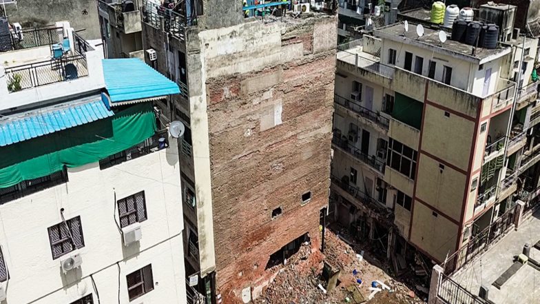 India News | Satya Niketan Building Collapse Case: Court Grants 2 Days of Police Custody to Mahesh Gupta, 2 Others 