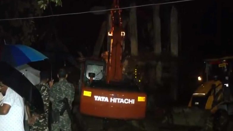 India News |  Jharkhand: 1 Dead, 2 Feared Trapped After Water Tank Collapses 