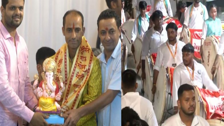 Entertainment News | Ganesh Chaturthi 2026: Pune Ganesh Mandals Hand over Ganesha Idols to Kashmiri Pandits for Festivities