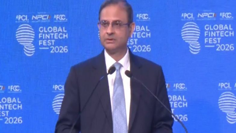 Business News | RBI Governor Advises Fintech Firms Against Expanding Business by Exploiting Regulatory Gaps