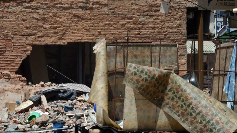 India News | MCD Orders Time-bound Survey of Unsafe Buildings Across Delhi After Satya Niketan Incident