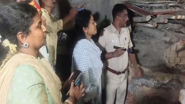India News | Tamil Nadu: One Killed, 10 Rescued After Under-construction Church Floor Collapses in Vellore