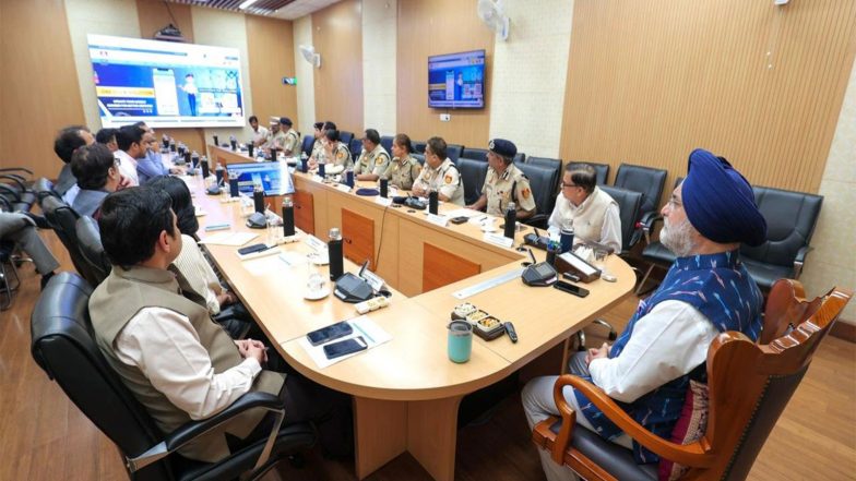 India News | Delhi LG Taranjit Singh Sandhu Launches Upgraded Delhi Traffic Police Website with Enhanced Citizen Services