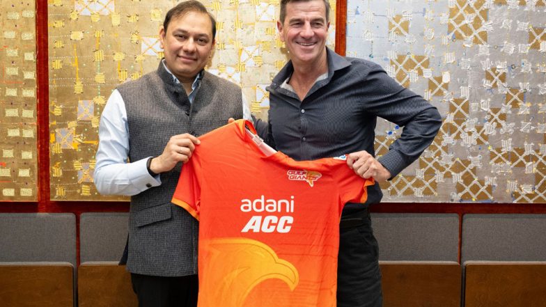 Sports News | Gulf Giants Head Coach Simon Helmot Excited Ahead of ILT20 Development Tournament