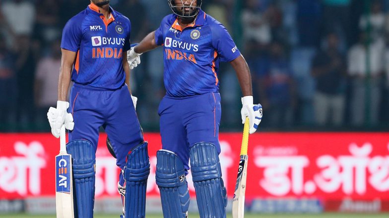 Sports News | Vivek Razdan Backs Shreyas Iyer at No. 4, Wants Sanju Samson to Open for India in Afghanistan T20Is