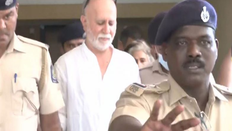 India News | Tarun Tejpal Surrenders Before Mapusa Court Following SC Direction After Conviction in 2013 Rape Case 