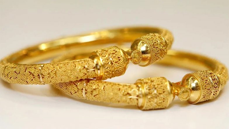 Business News | Bajaj Finance Explains How Gold Loan Interest Rates, Tenure and Online Calculators Work Together