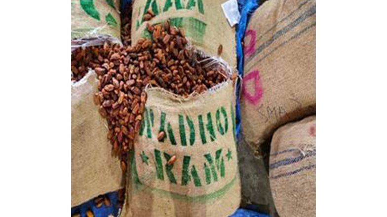 Business News | DRI Busts Pakistan-origin Imports; Seizes over 362 MT Dry Dates in Nashik