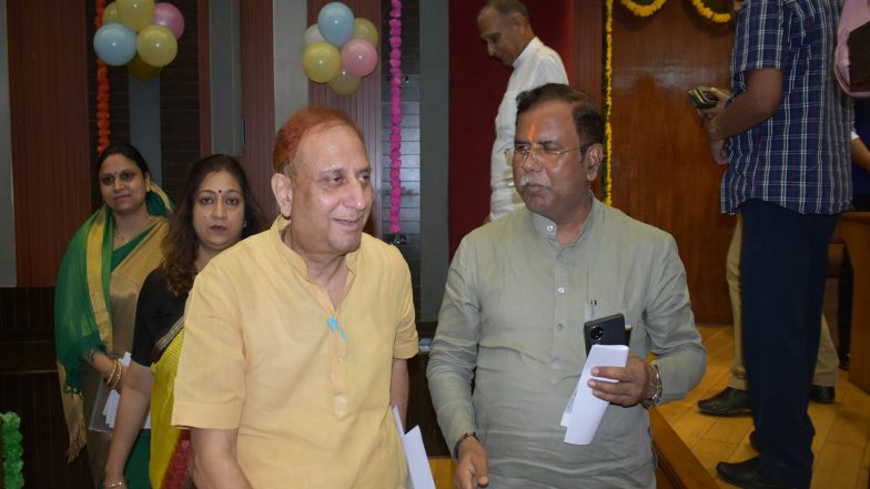 India News | MCD Celebrates Hindi Diwas, Honours Poets and Their Contributions to Hindi Literature