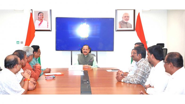 India News | Postal Employee Organisations Hail Govt for 'reinventing' India Post , Thank PM Modi for Turning It into Citizen-centric Service Network