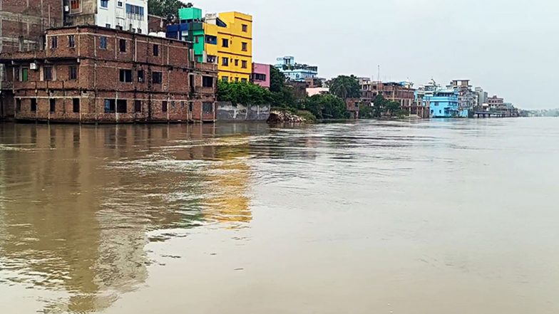 India News | Rahul Gandhi, Kharge Express Concern over Bihar Floods, Urge Prompt Relief and Rescue Operations 
