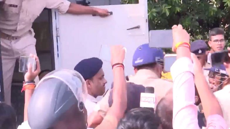 India News | Students Protesting Alleged Irregularities in Bihar SI, BPSC Exams Detained; SSP Says Disrupting Public Movement