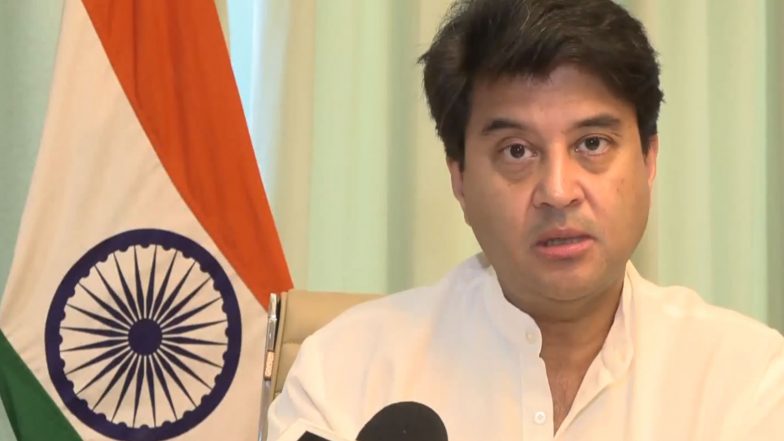 Business News | No Charges Will Be Levied on Customers for UPI Transactions, MDR Will Help Make Technology Framework Self-sustaining: Jyotiraditya Scindia  