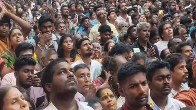 India News | Devotees Stranded at Meenakshi Amman Temple After Kumbabhishekam as Crowd Swells on All Four Streets