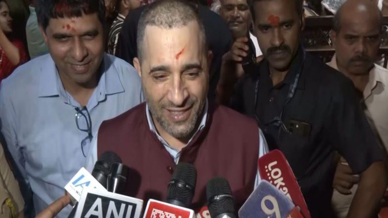 Entertainment News | Mumbai: Israel Consul General Visits Lalbaugcha Raja, Extends Birthday Wishes to PM Modi