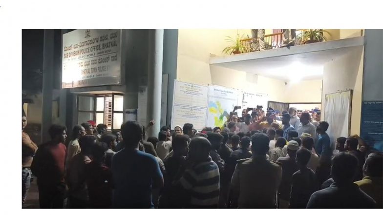 India News | Karnataka: Bhatkal Ganesh Procession Stone-pelting Triggers Tension, Two FIRs Registered