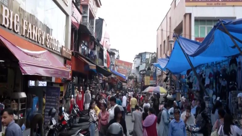 India News | Uttarakhand: Dehradun Traders Oppose Proposed 0.4% MDR on UPI Payments Above Rs 2,000