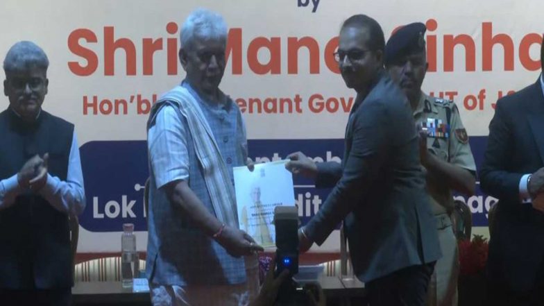 India News |  Badge on Uniform is a Symbol of Service, Not Authority: J-K LG Manoj Sinha to 29 Newly Recruited DySPs