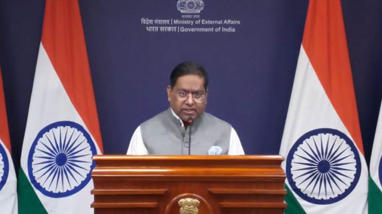 World News | “Unacceptable, Unprofessional Manner”: India Doubles Down on PNS Hunain Collision; INS Kolkata Safe and at Sea 