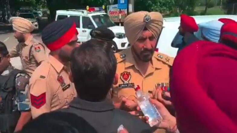 India News | Former Union Minister Ravneet Bittu Detained by Punjab Police After Protesting Outside CM Bhagwant Mann’s Cavalcade in Ludhiana