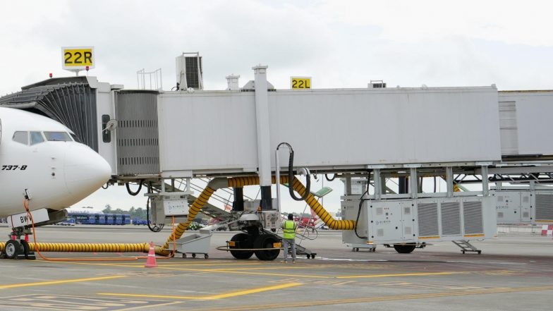 India News | Keralam: Cochin International Airport to Install Bridge-mounted Equipment to Power Parked Aircraft at Cost of Rs 15.04 Crore