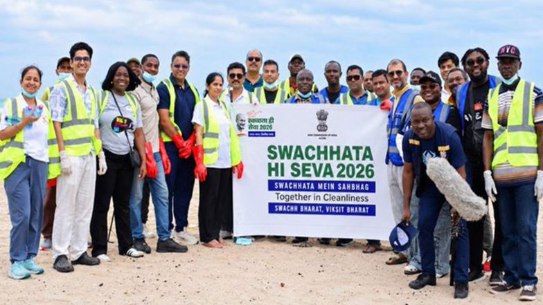 World News | Indian Mission Cleans Up Beach in Ghana, Complimenting 'Swachhata Hi Seva' Campaign