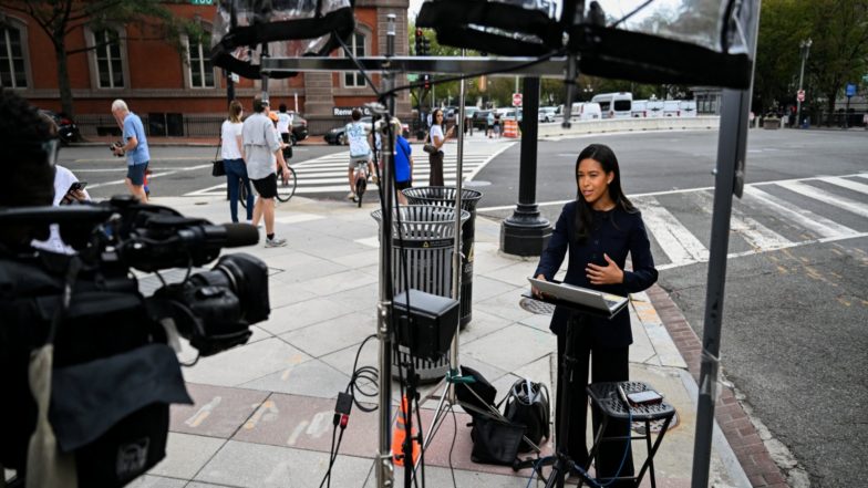 World News | Major TV Networks Condemn White House Ban of Three Media Outlets, Suspend Presidential Pool Coverage in Joint Protest