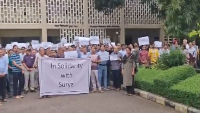 India News | IIT Bombay Students Say Stir Only for Reform, Not Shielding Academic Misconduct; Doolla Suspended Only from Deanship