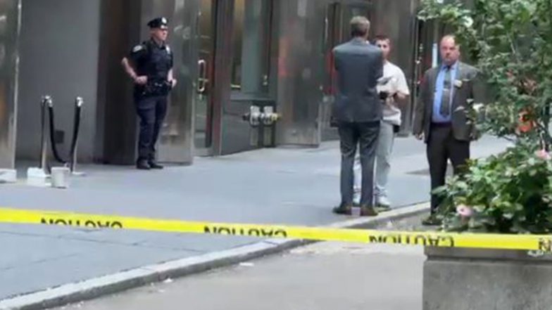 World News | New York Police Says Suspicious Package Near 43rd Street Cleared, Posed No Threat Amid UNGA